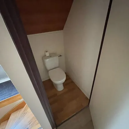 Quarto em Acomodações Particulares Un Ptit Coin De Paradis Chez Jf Et Daisy A