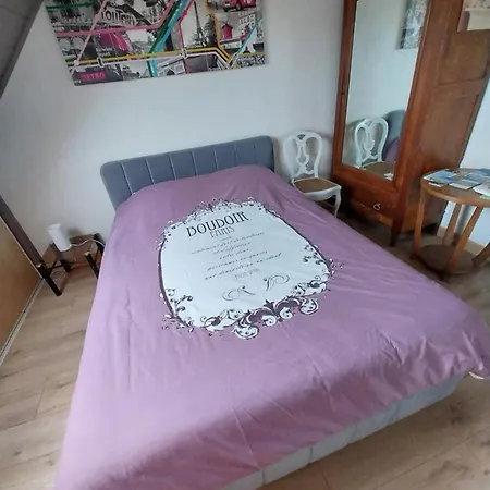 Quarto em Acomodações Particulares Un Ptit Coin De Paradis Chez Jf Et Daisy A Plouescat